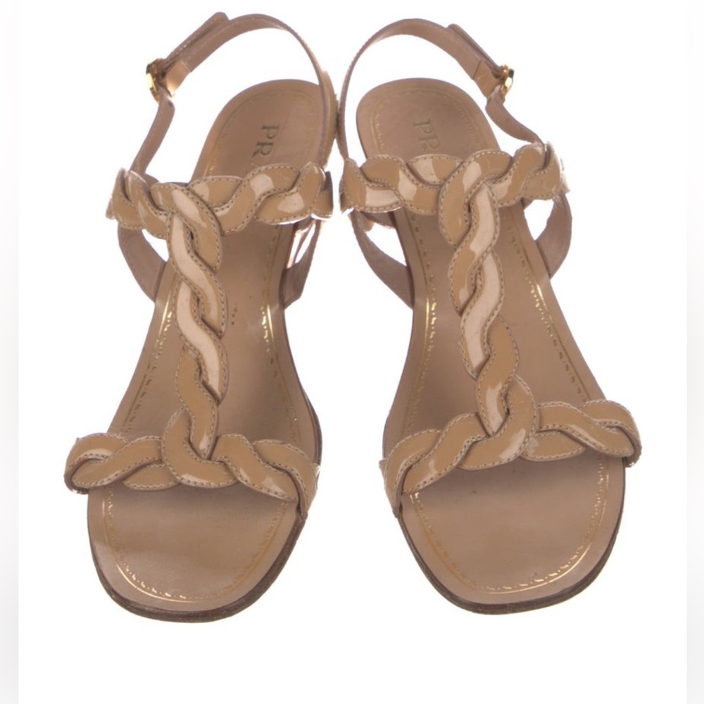 Prada Beige Braided patent Leather Sandals Sz 40.5